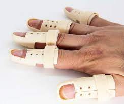 جبيرة وحماية الاصبع